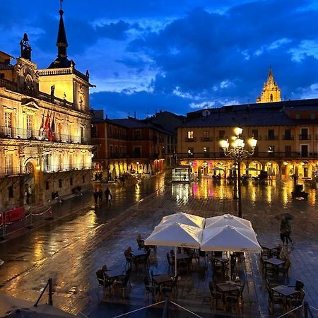 Plaza Mayor Leon - Bohemia Bagian luar foto