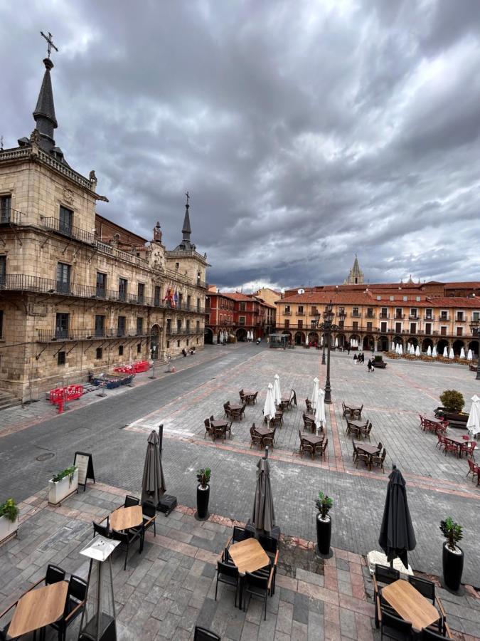 Plaza Mayor Leon - Bohemia Bagian luar foto