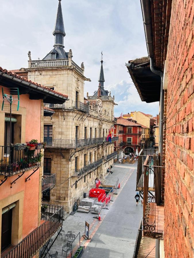 Plaza Mayor Leon - Bohemia Bagian luar foto